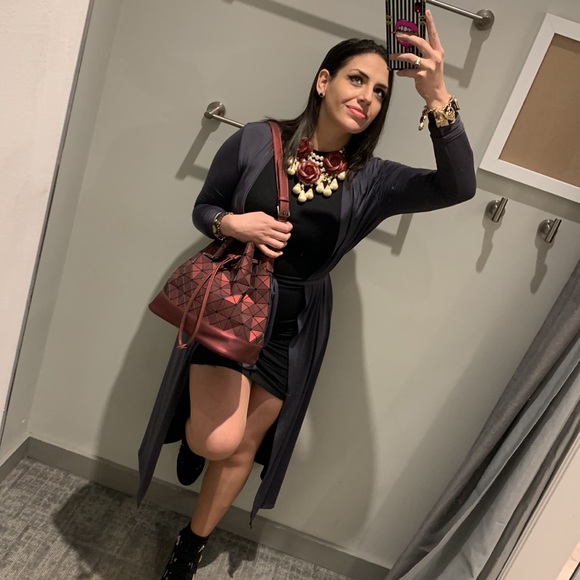 Funky Bucket Bag - Picture 11 of 12